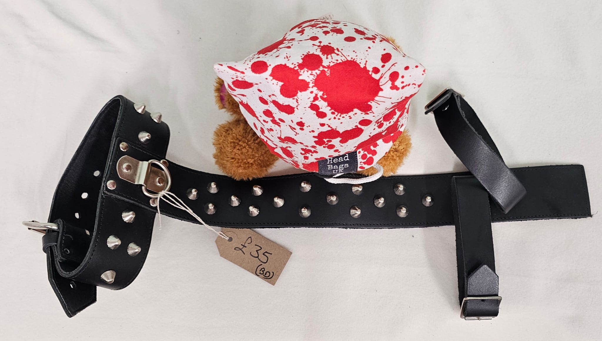 Combined collar with wrist restraints