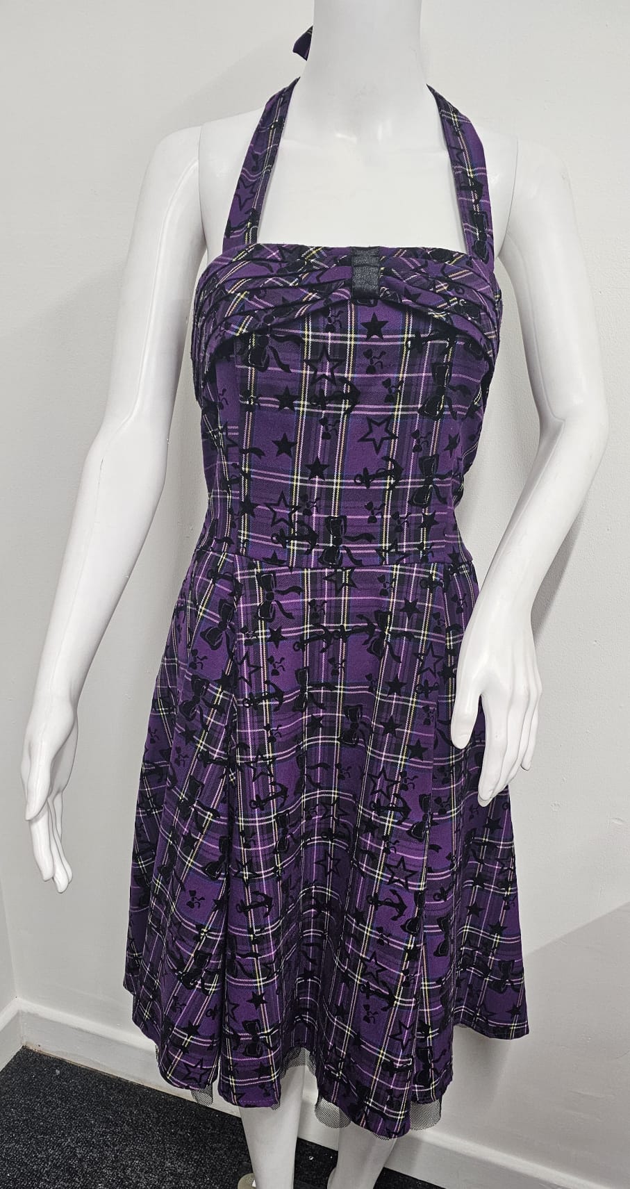 H & R Dress