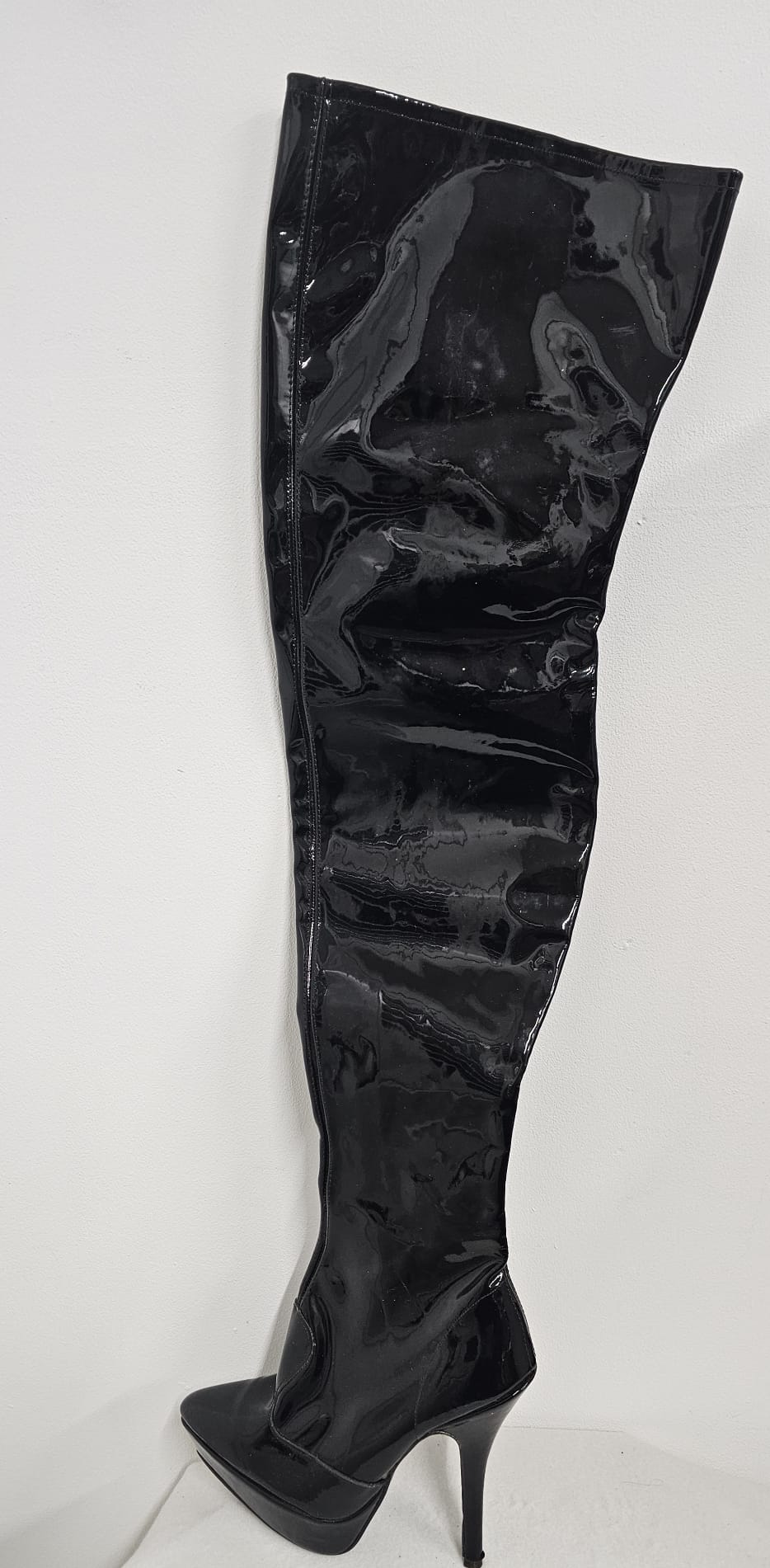 Black thigh-high Boots