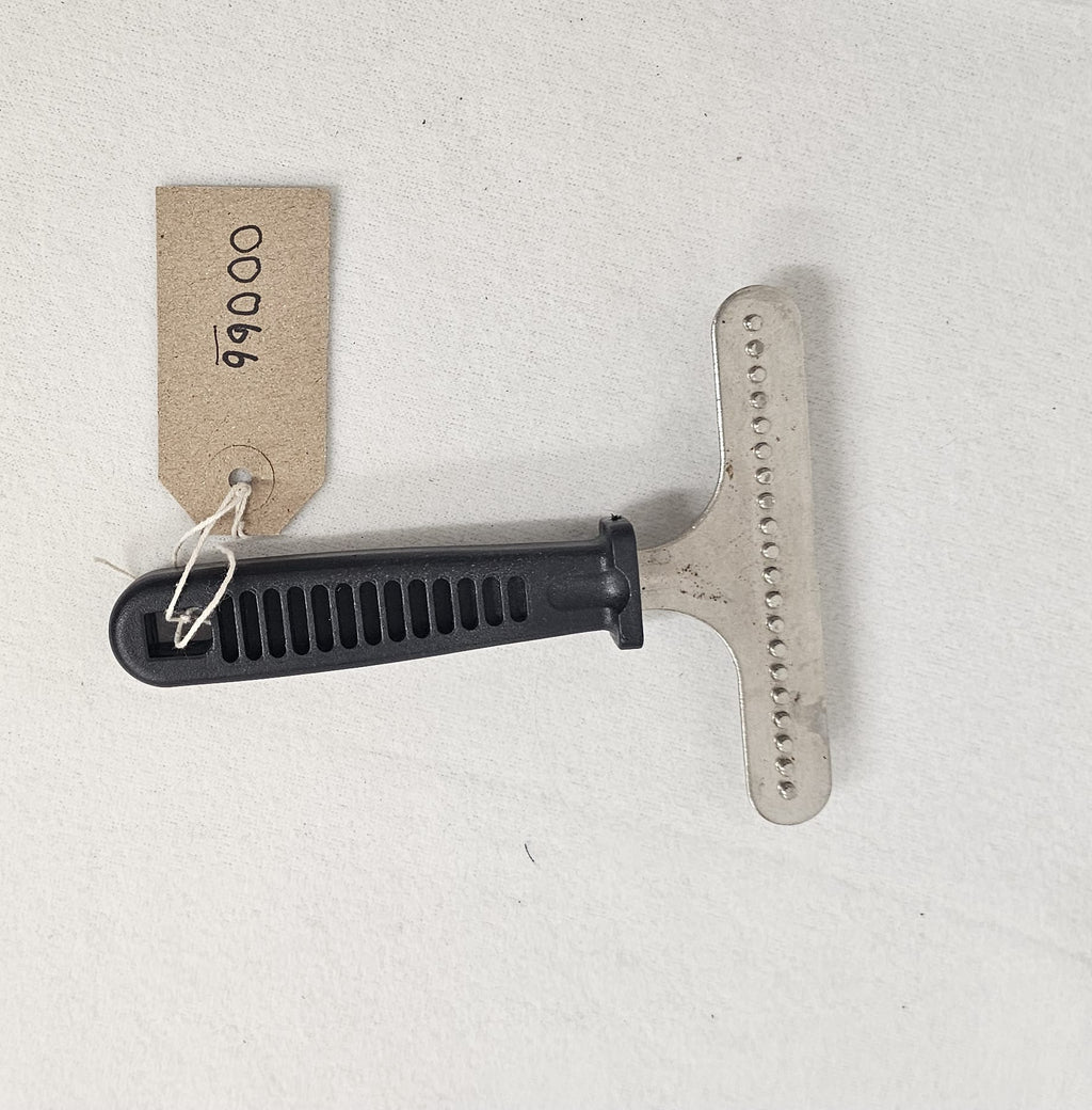 Metal Comb